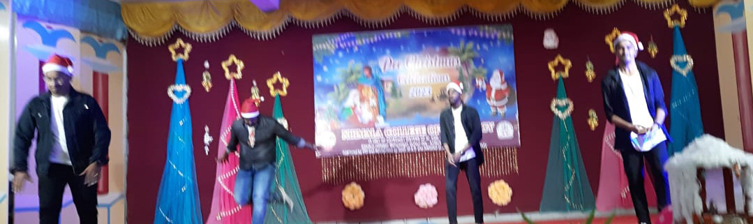 Semi Christmas 2023 - Image 11